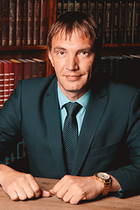Степанов Евгений Александрович, заведующий кафедрой, кандидат экономических наук