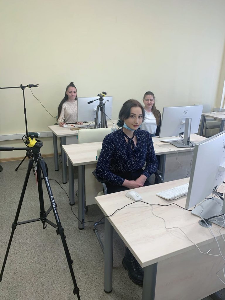 Студенты кафедры таможенного дела подтвердили звание лучших таможенников Урала и Сибири, заняв 5 место среди всех вузов страны, осуществляющих подготовку специалистов таможенного дела!